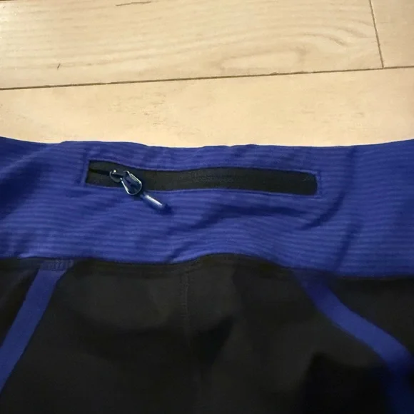 Lululemon capri leggings - Picture 3 of 5